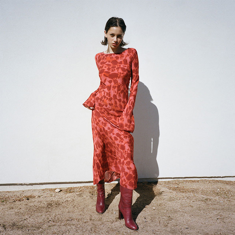 2025 Summer New Sun Protection Vacation Waistline Blue Floral Printed Silk Long Casual Dress